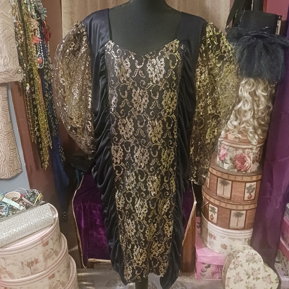 Mayvens Vintage Black & Gold Lace Rutched Dress 22
